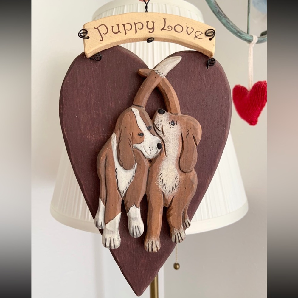 Dog Wall Hanging Decor / Hound Dog / Basset / Beagle / Puppy Love / Wooden Heart